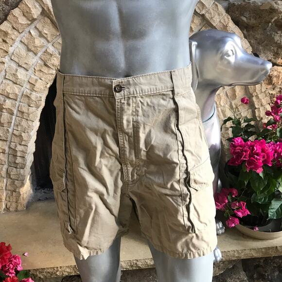 Woolrich Cargo Khaki Tan Cotton Shorts Men's Size 40 - Picture 2 of 6